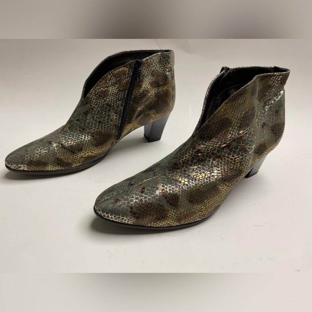 ARA Luftpolster women shoes Metallic Snakeprint Retro Bootie Heels Size 8G